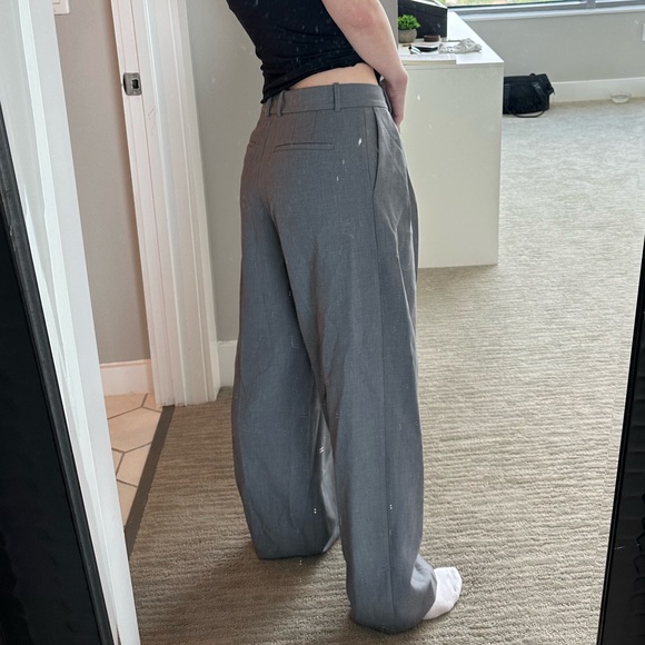 Aritzia Revue Babaton Trouser - Wide Leg Pant Size 8 - Picture 3 of 5